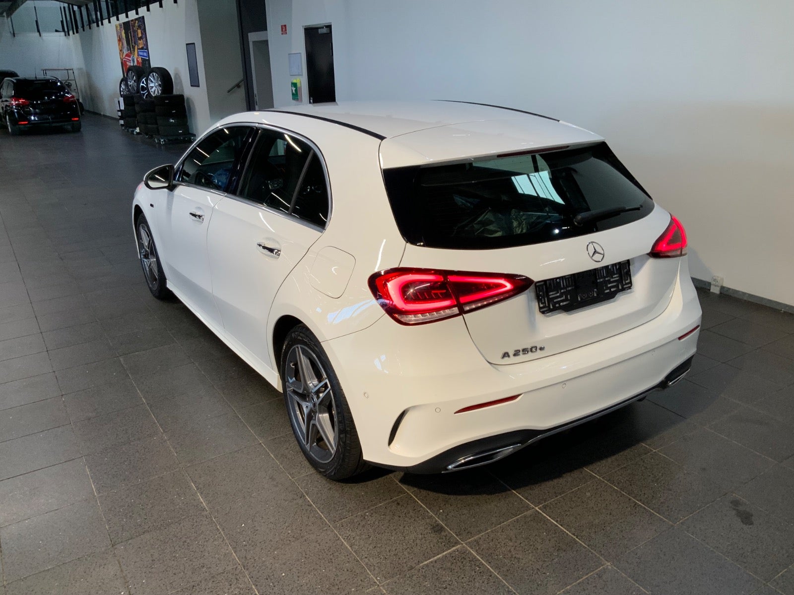 Mercedes-Benz A 250 e