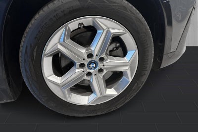 BMW iX1 xDrive30 X-Line