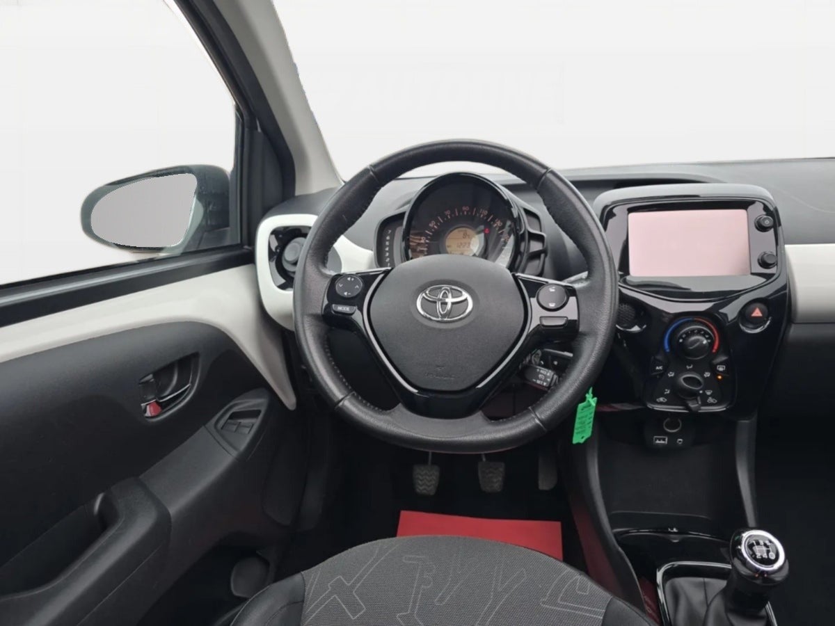 Billede af Toyota Aygo 1,0 VVT-i x-wave Sky