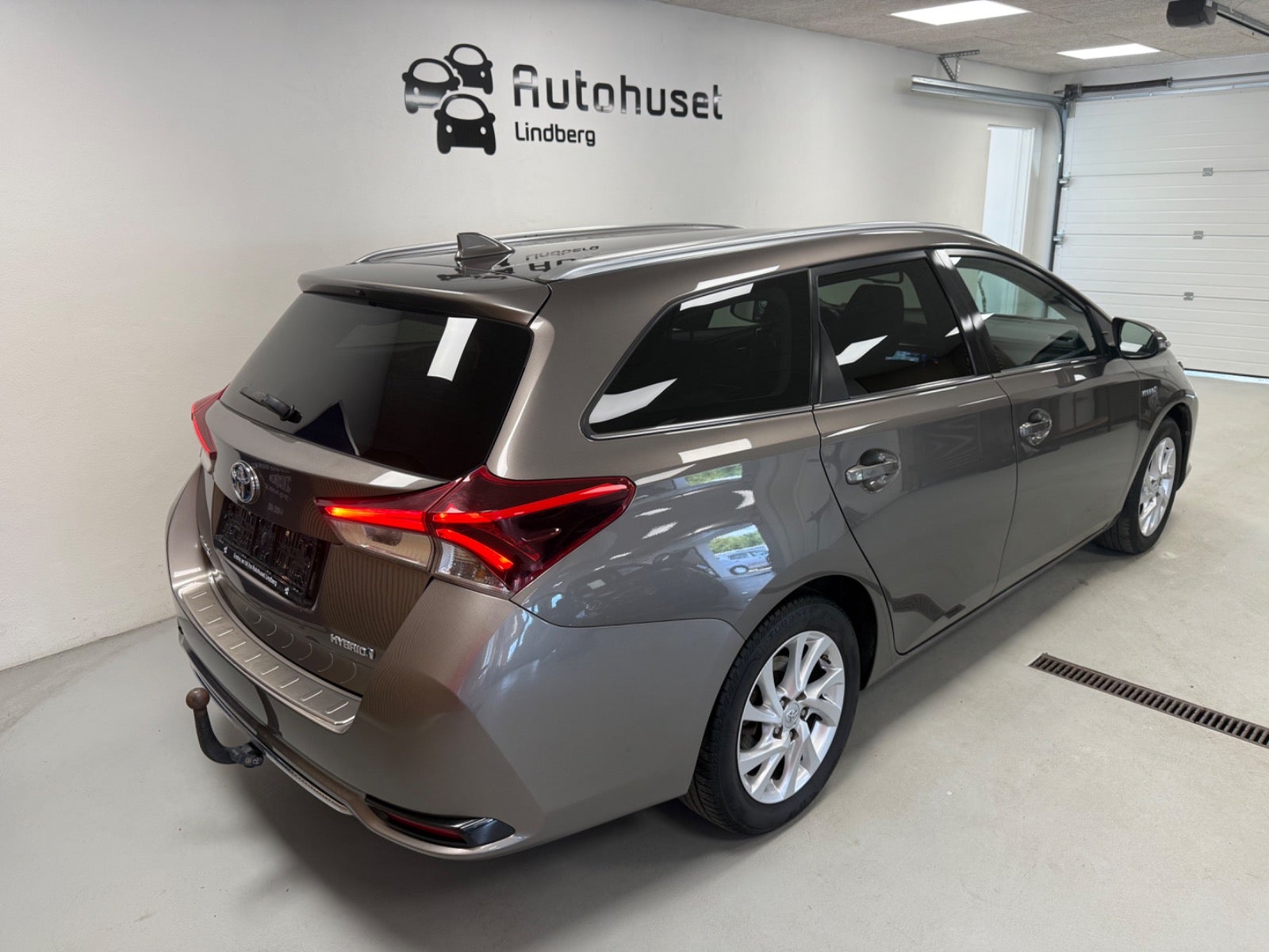 Billede af Toyota Auris 1,8 Hybrid H2 Comfort Touring Sports CVT