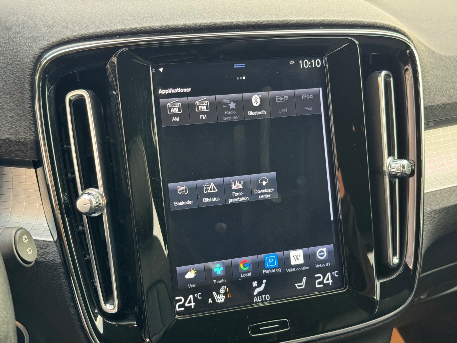 Billede af Volvo XC40 2,0 D4 190 Momentum aut. AWD