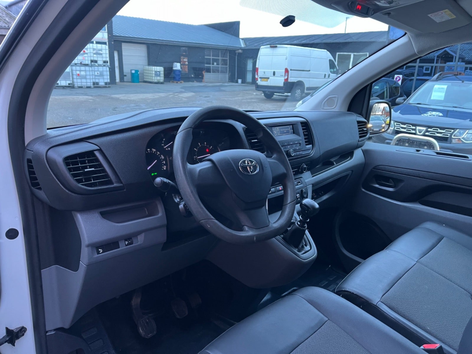 Toyota ProAce D 115 Medium Comfort