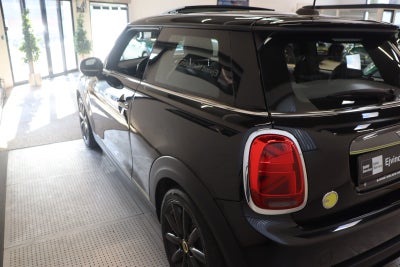 MINI Cooper SE Trim M Greenwich