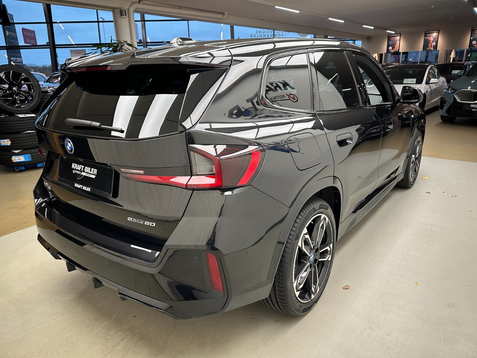 Billede af BMW iX1  eDrive20 Fully Charged M-Sport