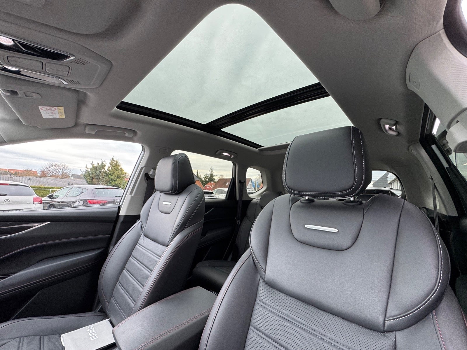 Billede af Maxus Euniq6 70 