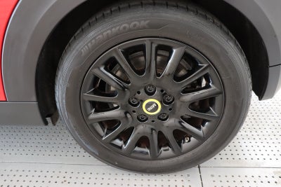 MINI Cooper SE Classic Trim