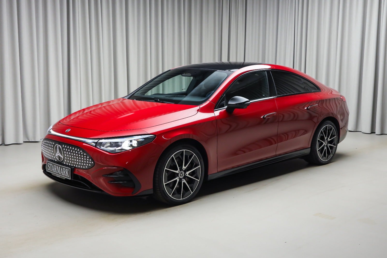 Mercedes-Benz CLA 250+ (1/8)