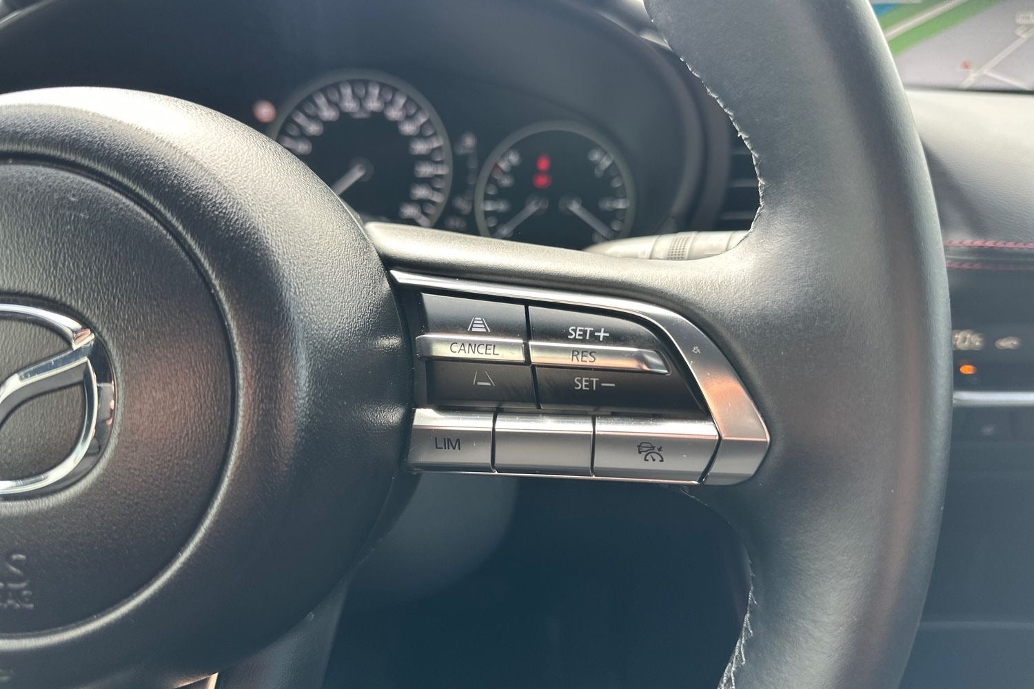 Billede af Mazda 3 2,0 e-SkyActiv-G 150 Homura aut.