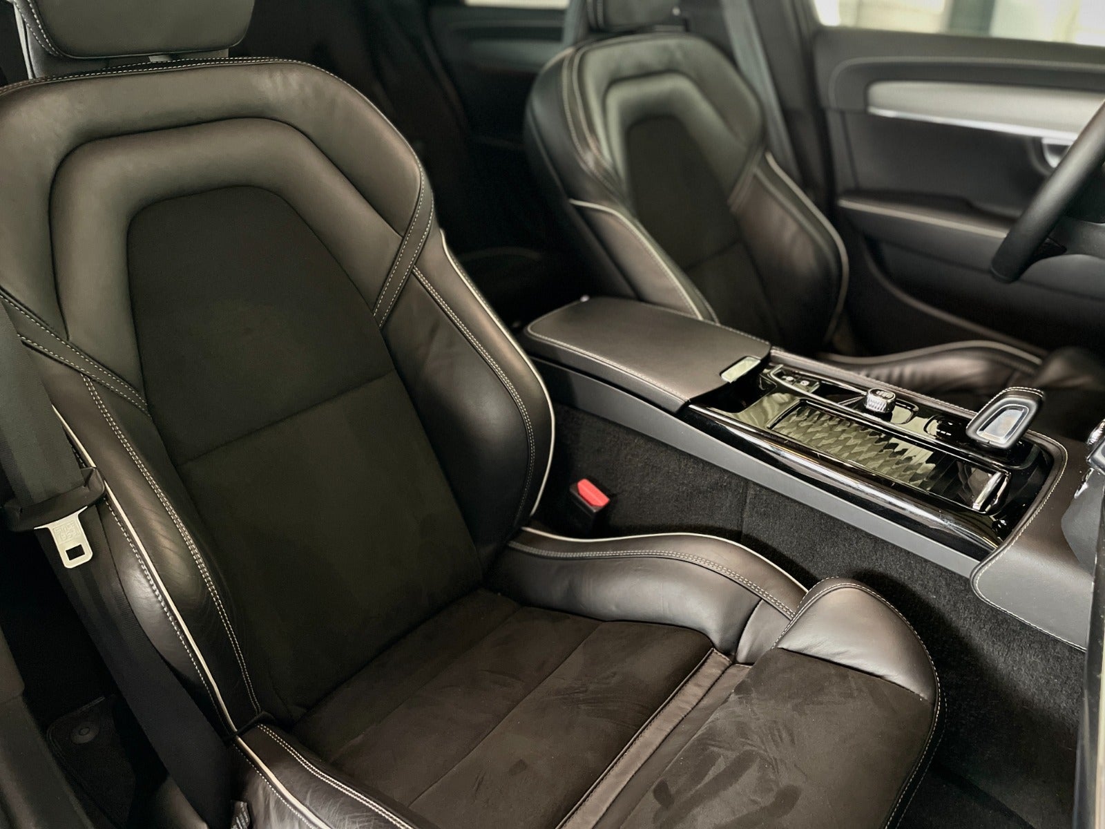 Volvo V90 T6 ReCharge R-Design aut. AWD