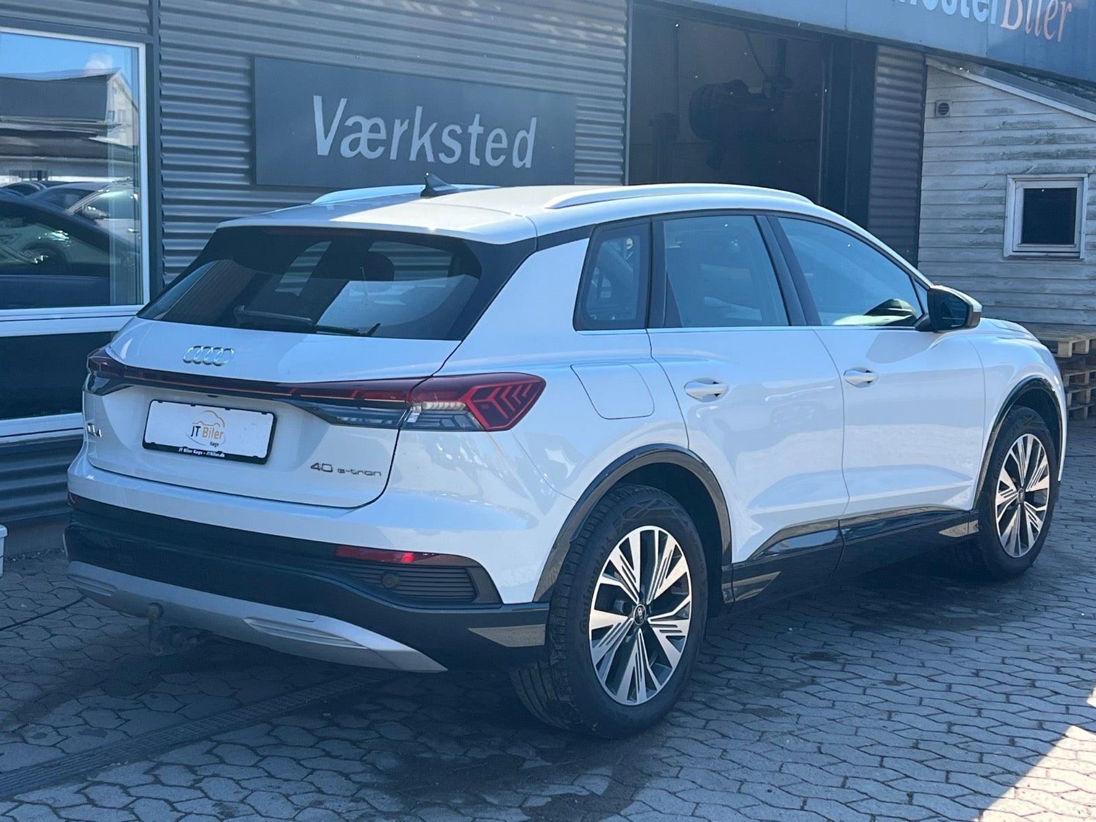 Audi Q4 e-tron Advanced