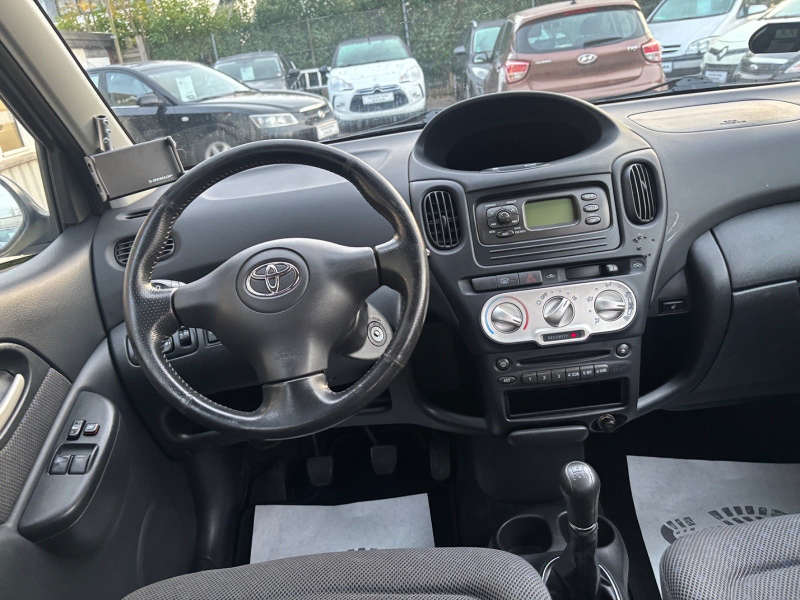 Toyota Yaris Verso Terra