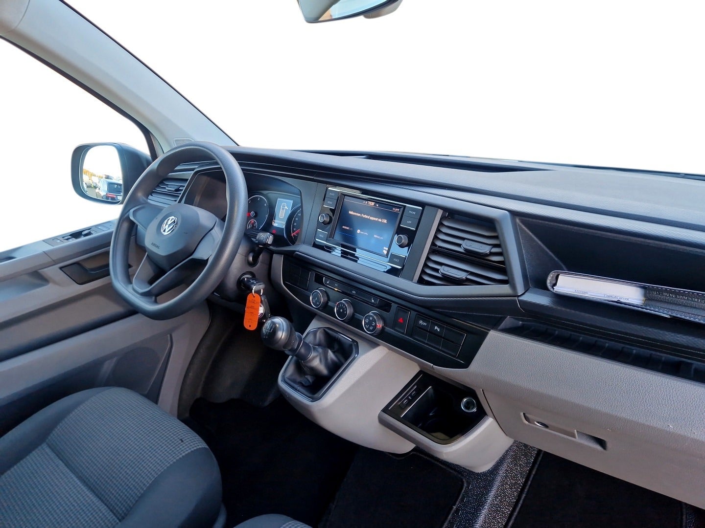 Billede af VW Transporter 2,0 TDi 110 Kassevogn lang