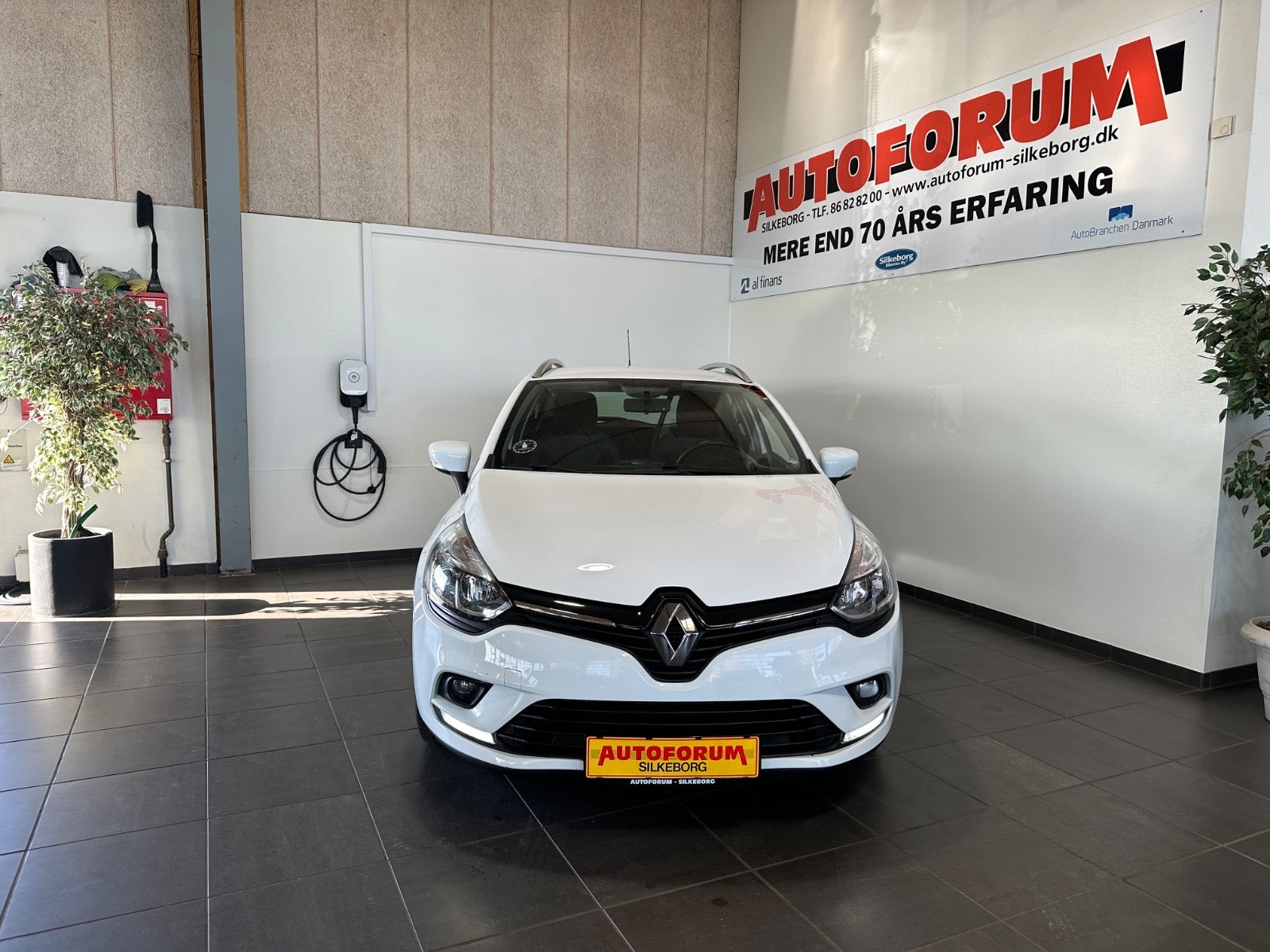 Renault Clio IV, Billede 2