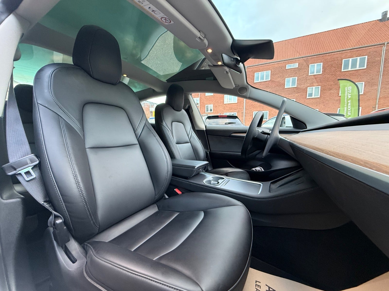 Billede af Tesla Model 3 Long Range AWD