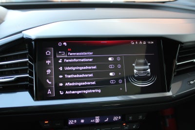 Audi Q4 e-tron S-line