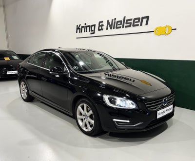 Volvo S60 2,0 D3 150 Momentum 4d