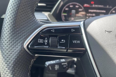 Audi e-tron S-line quattro