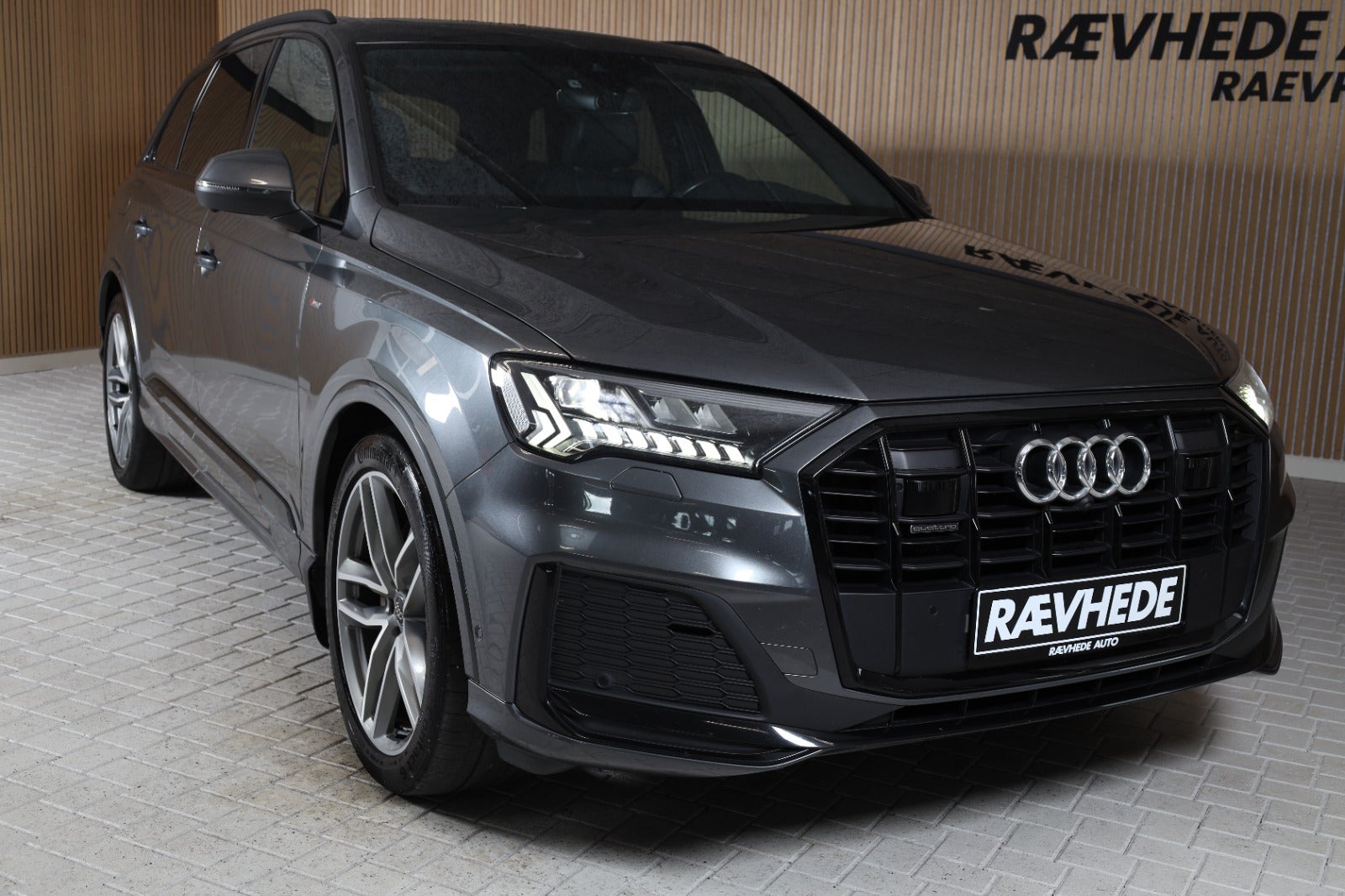 Audi Q7 TDi S-line quattro Tiptr. 2020