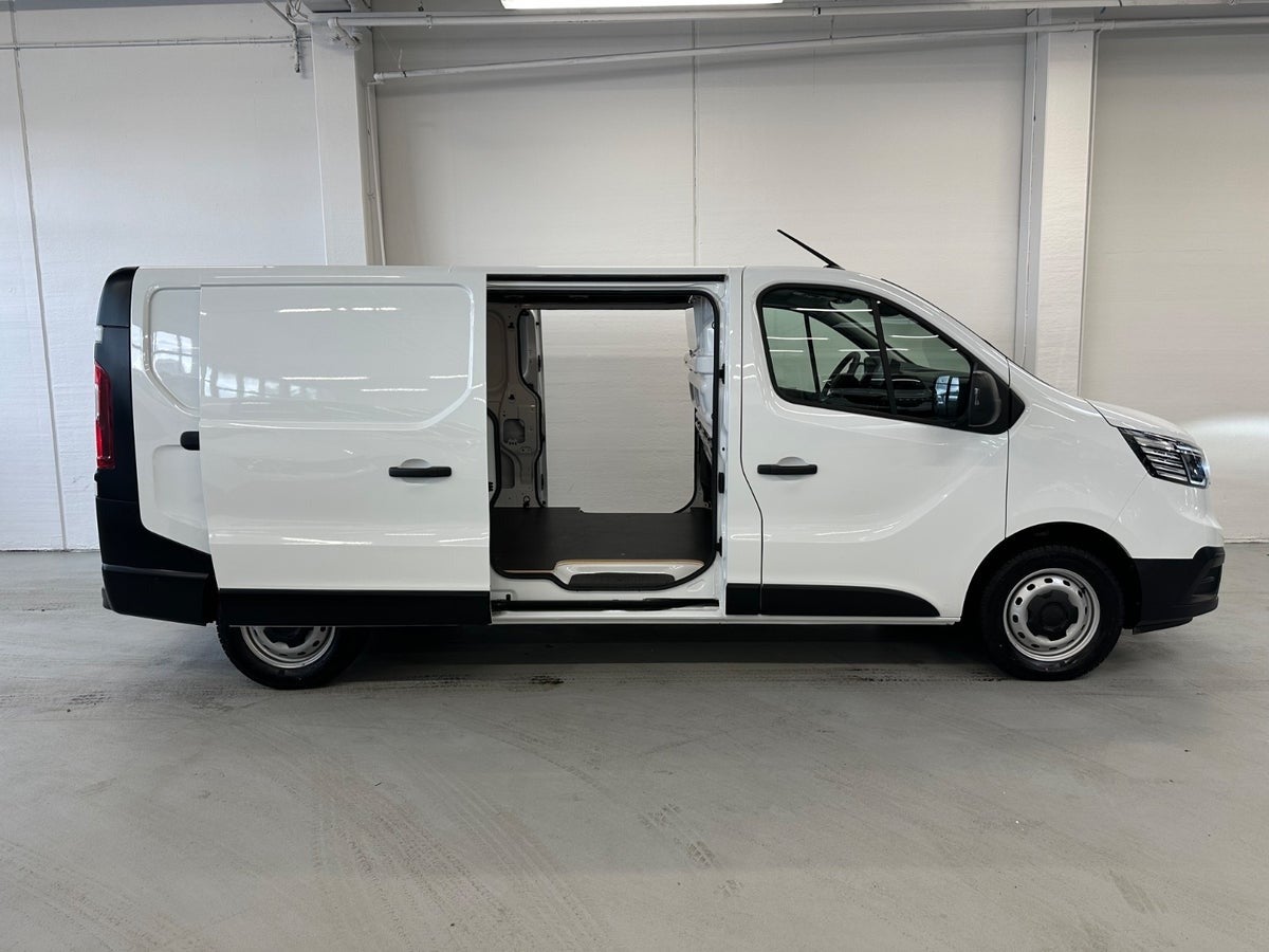 Billede af Renault Trafic 2,0 dCi 130 L2H1 Tekno