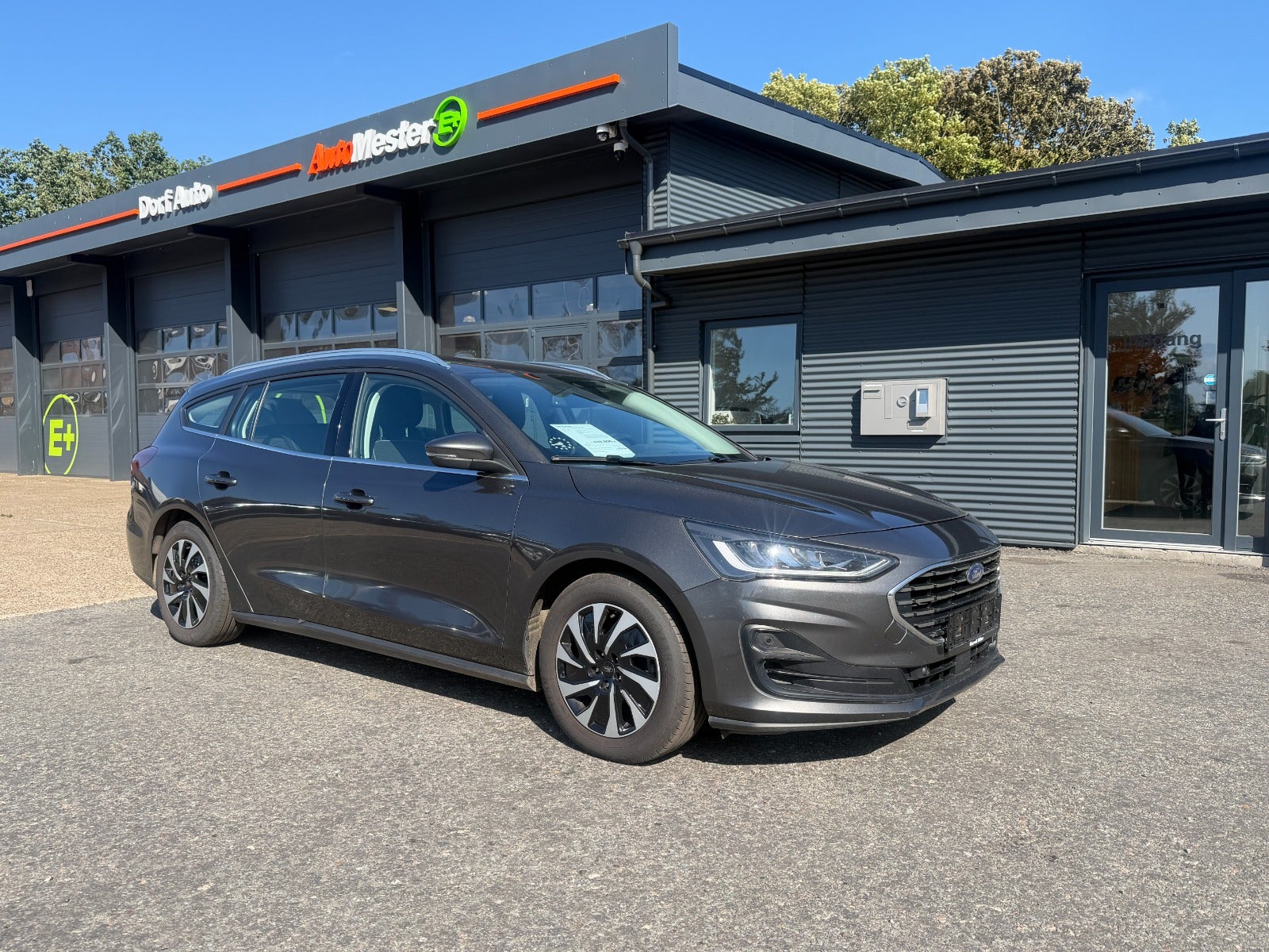 Nyhed Modelår 2022 Kilometer 114.000 Drivmiddel Diesel Ford Focus 1,5 EcoBlue Titanium stc