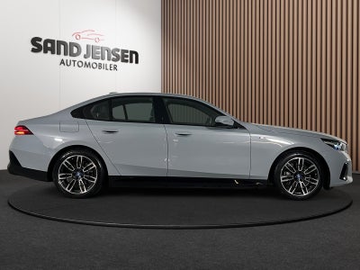 BMW i5 eDrive40 M-Sport