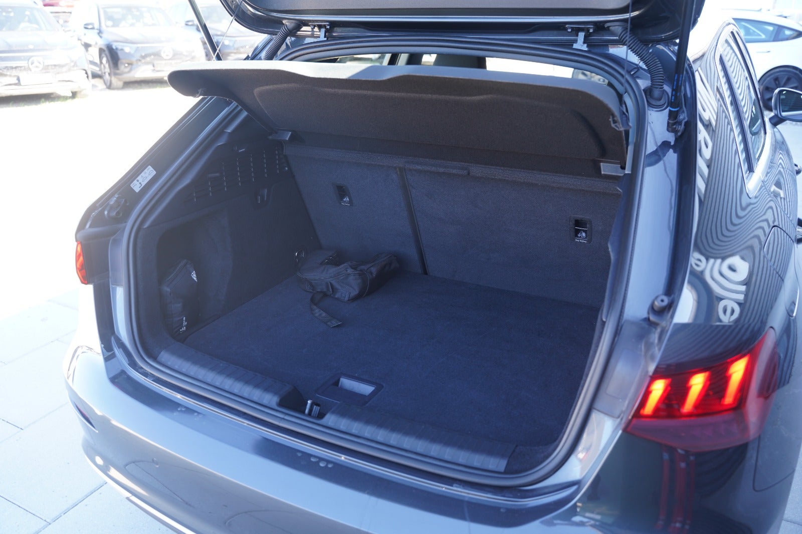 Billede af Audi A3 40 TFSi e Sport Sportback S-tr.