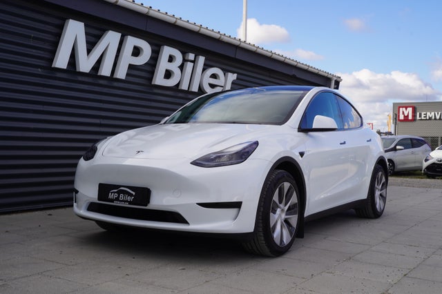 Tesla Model Y  RWD