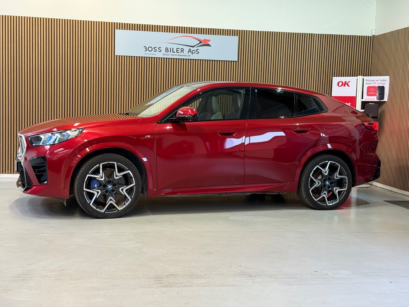 Billede af BMW iX2  xDrive30 Fully Charged M-Sport