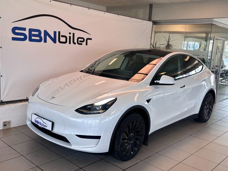 Tesla Model Y Long Range RWD