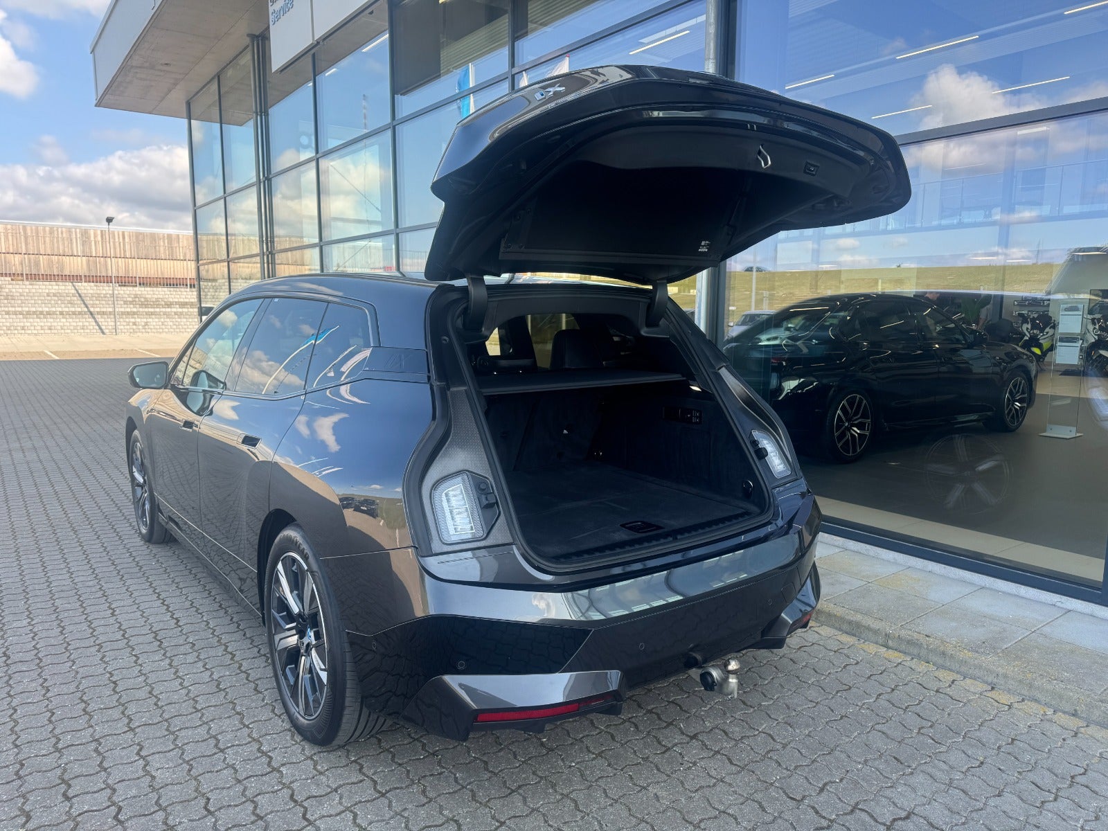 BMW iX xDrive50 Supercharged 5d - 22