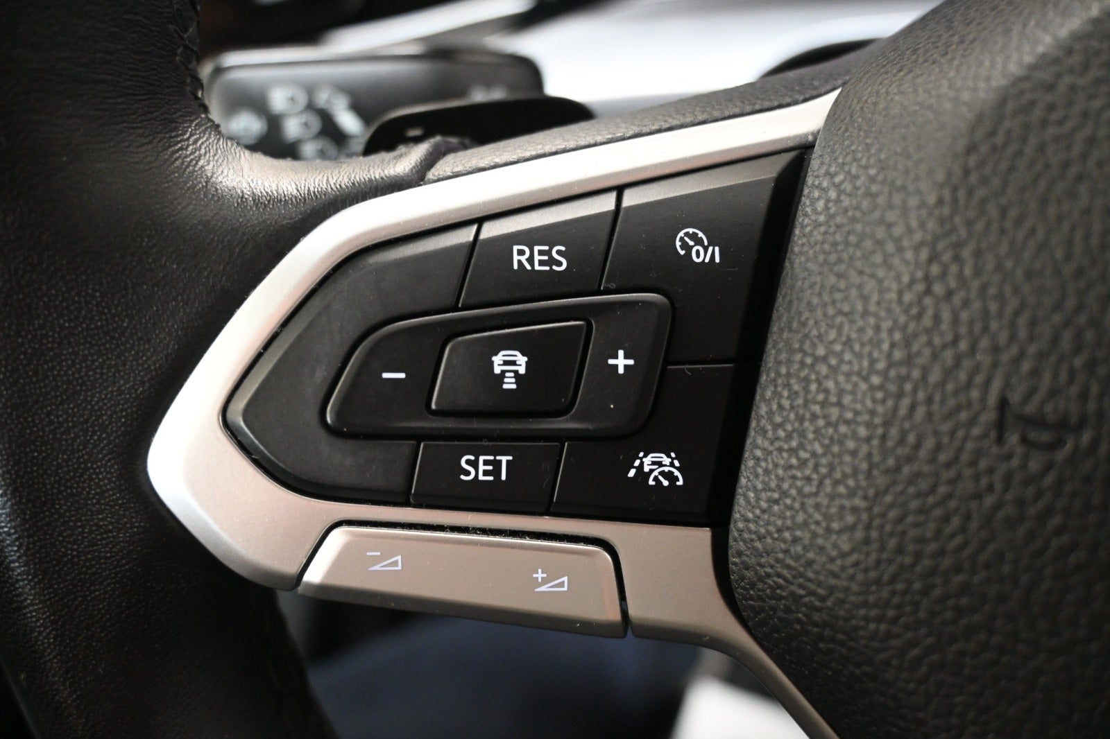VW Golf VIII eHybrid DSG