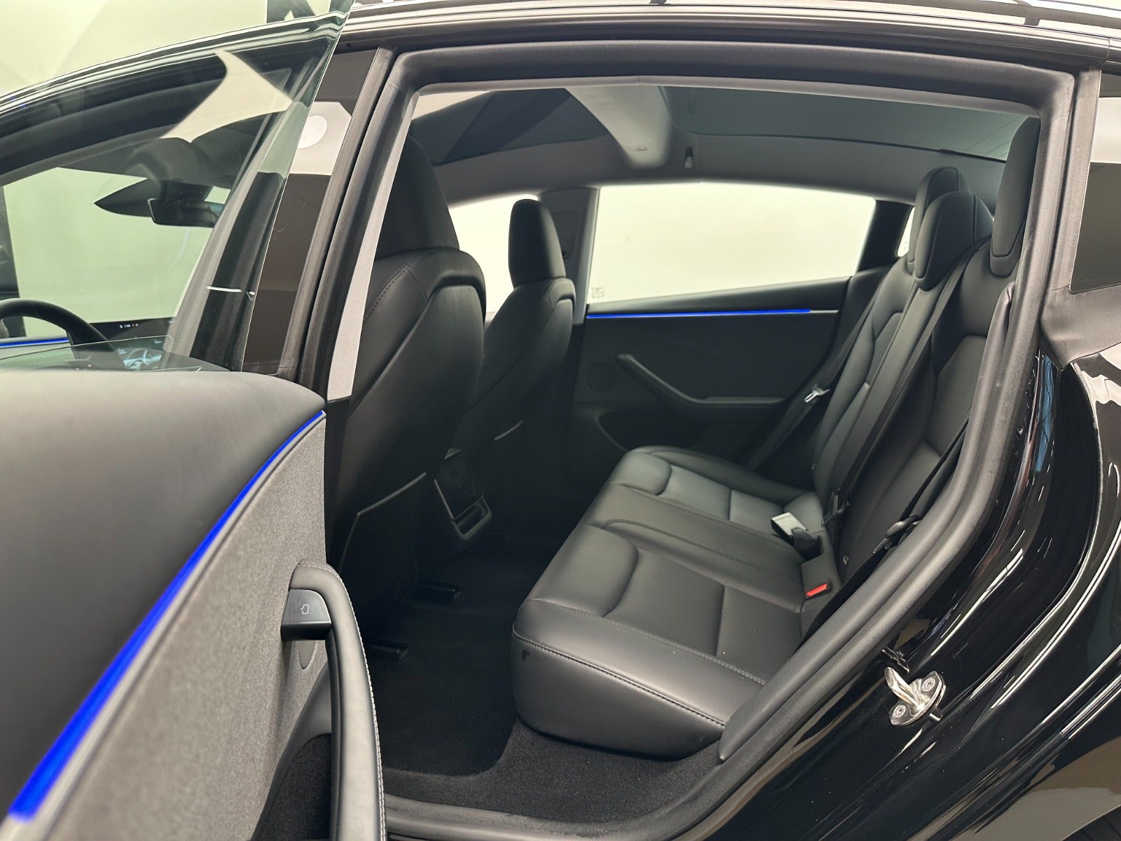 Billede af Tesla Model 3  RWD