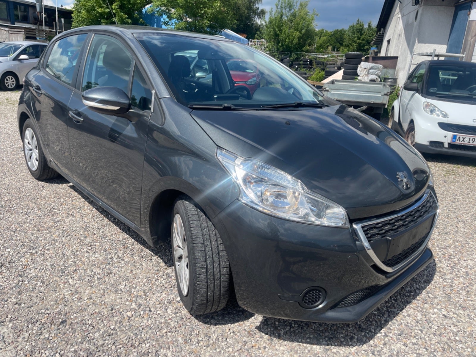 Peugeot 208 2014