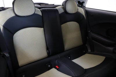 MINI Cooper SE Classic Trim