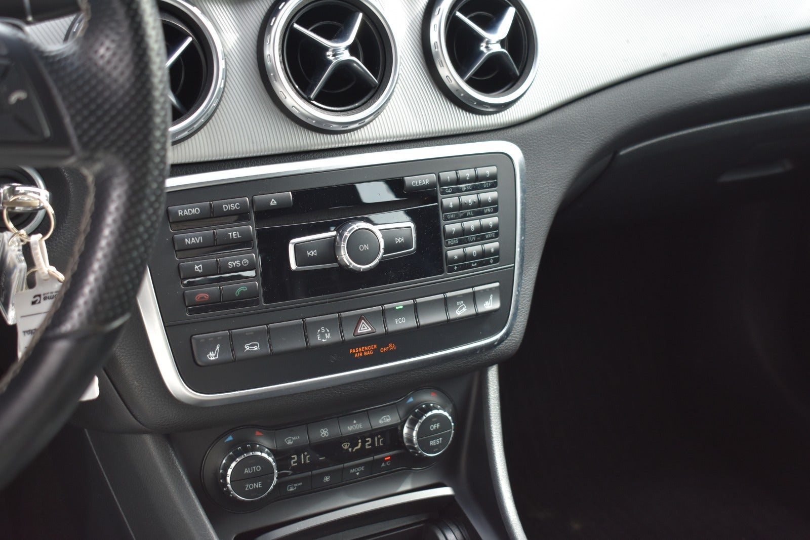 Mercedes GLA200 2014