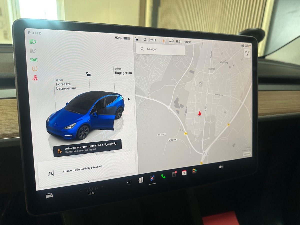 Tesla Model Y Long Range RWD Tesla Model Y Long Range RWD