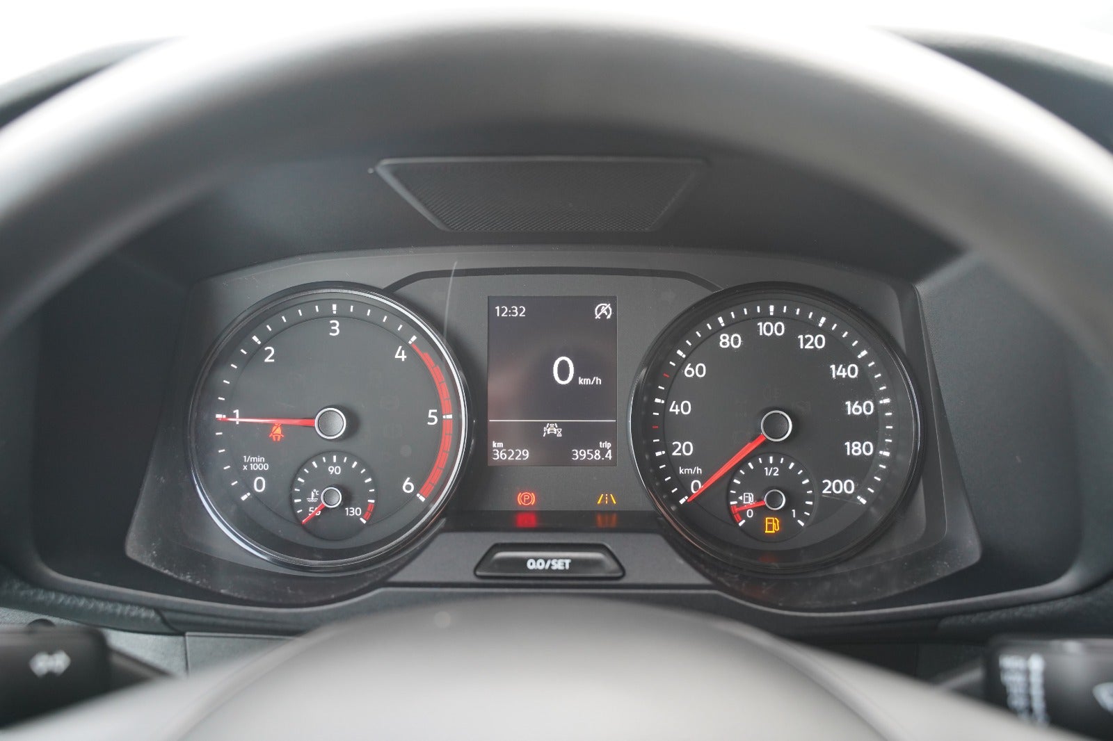 Billede af VW Crafter 35 2,0 TDi 140 Kassevogn L3H2