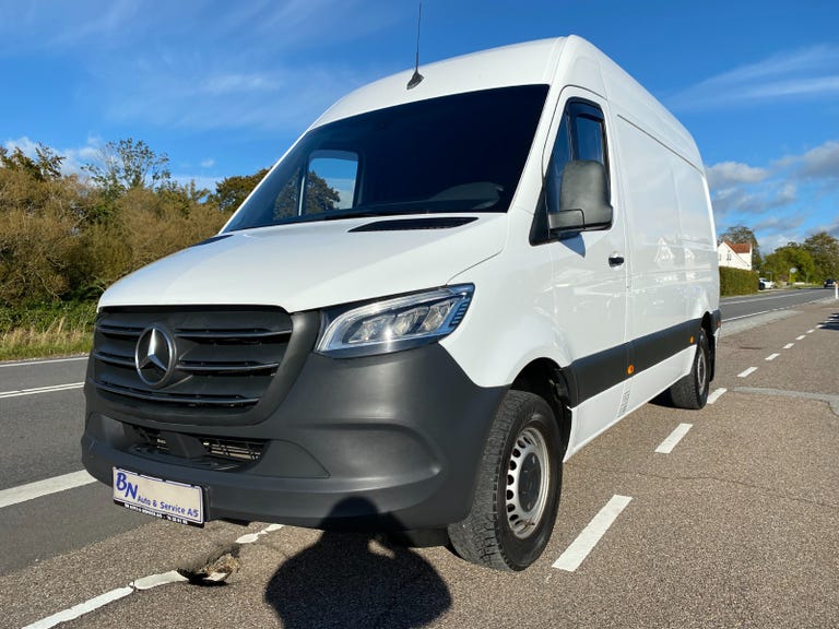Mercedes Sprinter 316 CDi A2 Kassevogn aut. RWD