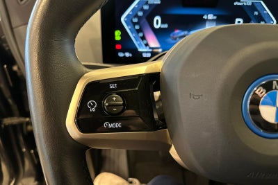 BMW iX xDrive40 Supercharged