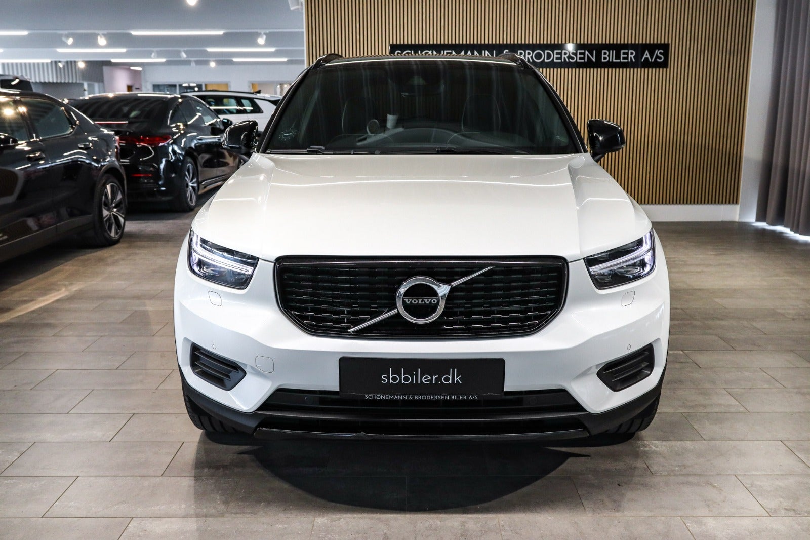 Billede af Volvo XC40 1,5 T5 ReCharge R-Design aut. Van