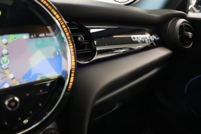 MINI Cooper SE Camden Edition