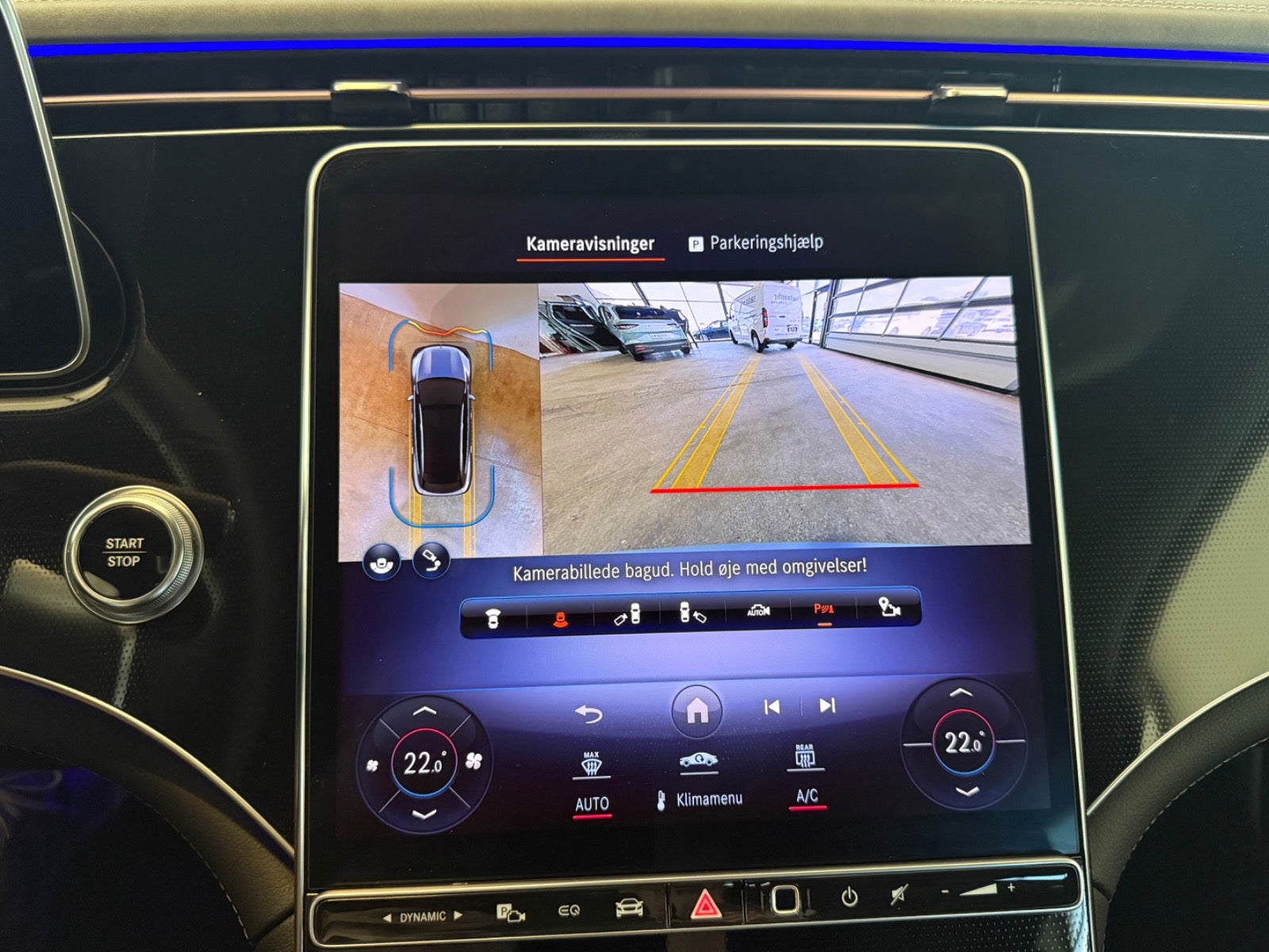 Mercedes EQS450+ SUV