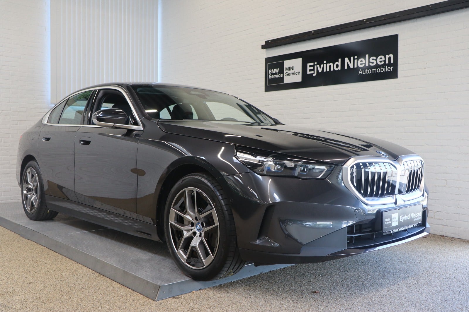 BMW i5 xDrive40 Sport Line