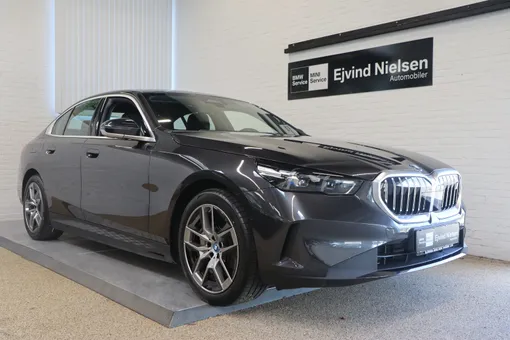 BMW i5 eDrive40 Sport Line