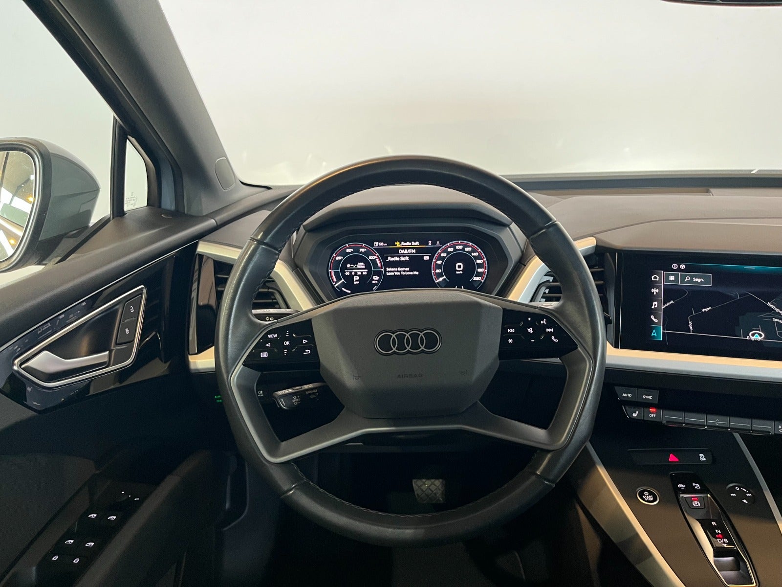 Audi Q4 e-tron quattro