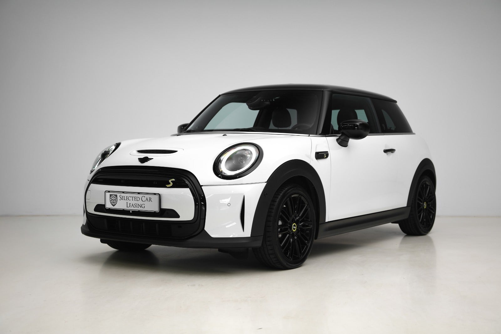MINI Cooper SE Classic Trim