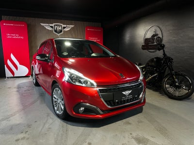 Peugeot 208 1,2 PureTech 82 Allure Sky 5d