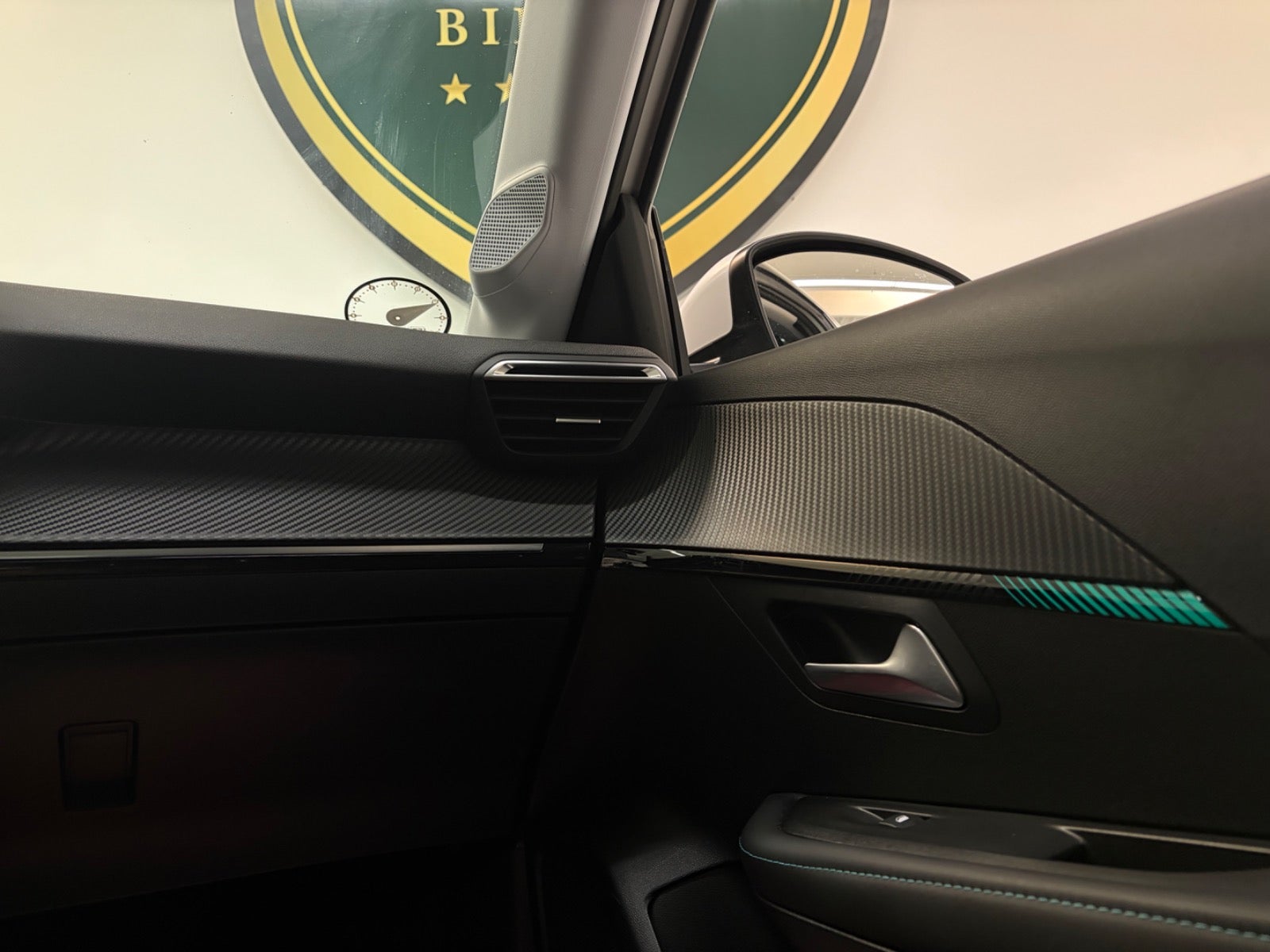 Billede af Peugeot 208 1,5 BlueHDi 100 Allure Sky