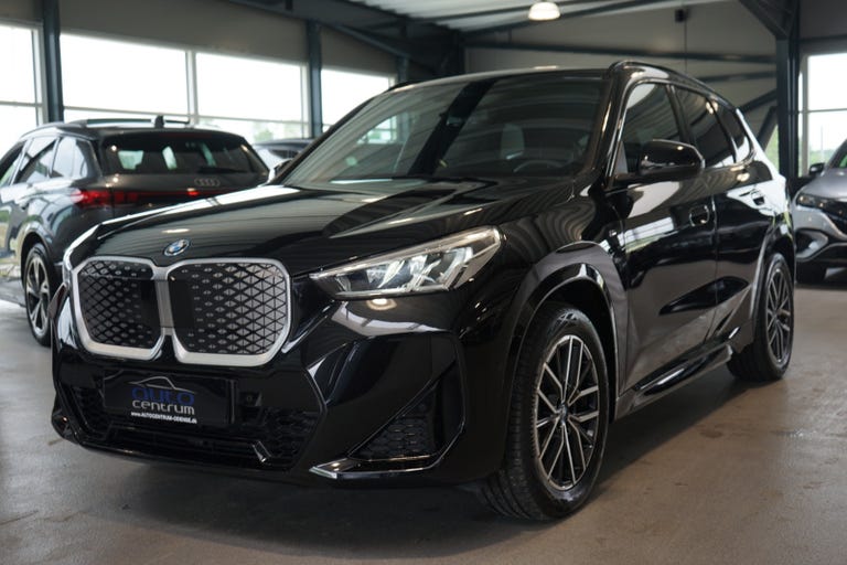 BMW iX1 eDrive20 M-Sport