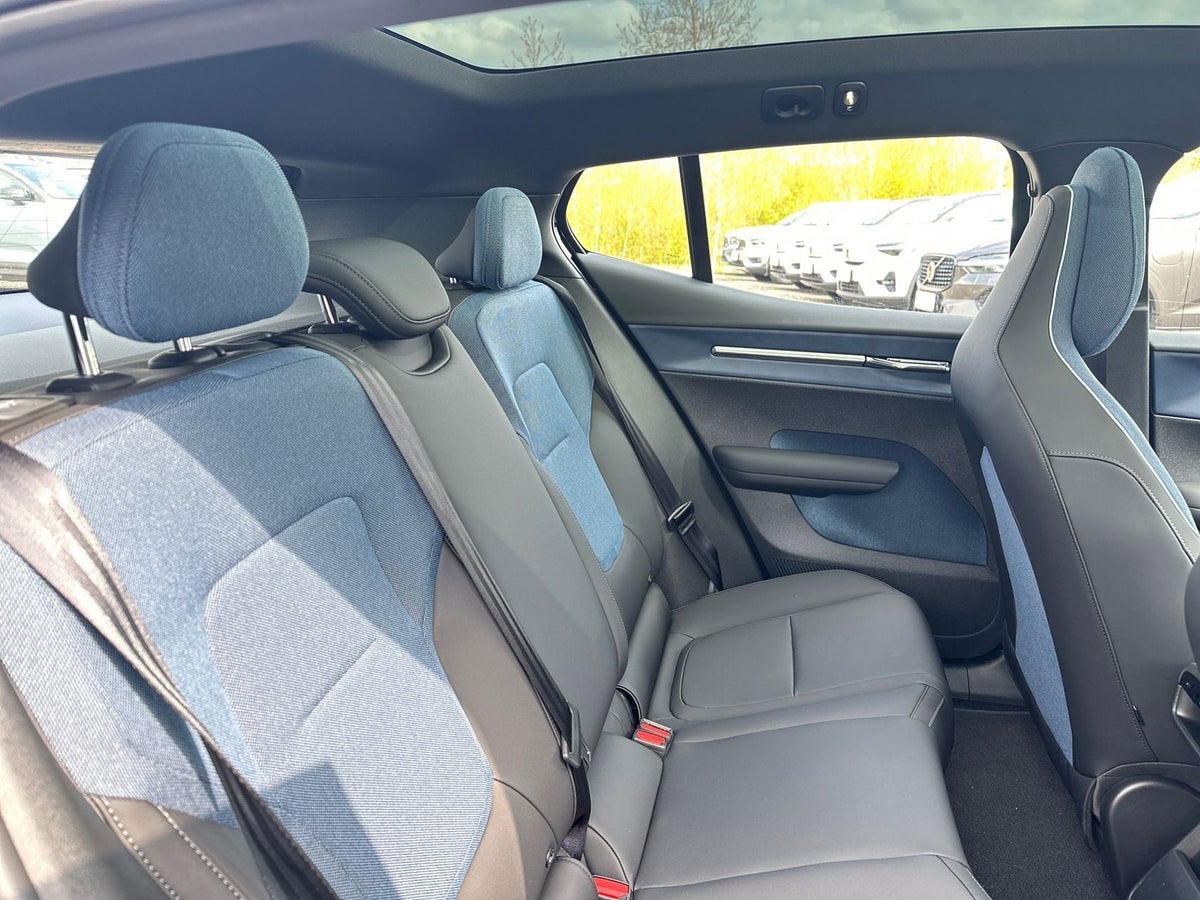 Volvo EX30 Twin Performance Ultra billede 12